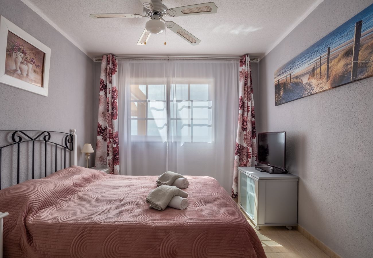 Apartment in Los Cristianos - Best Panoramatic View Home II in Los Cristianos (Love Tenerife)