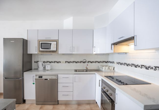 Apartment in Los Cristianos - Castle Harbour Feel like home Flat II Los Cristianos LoveTenerife Apartment in Los Cristianos - Castle Harbour Feel like home Flat II Los Cristianos LoveTenerife