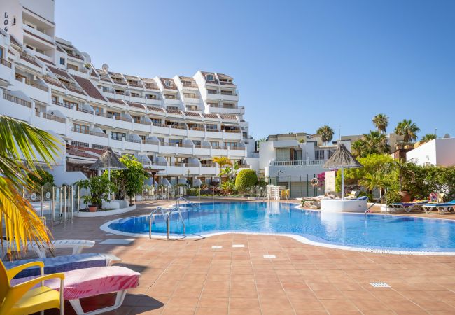 Apartment in Costa Adeje - LUXURY SAN EUGENIO OCEAN AND HARBOUR VIEW HOME by LOVETENERIFE Apartment in Costa Adeje - LUXURY SAN EUGENIO OCEAN AND HARBOUR VIEW HOME by LOVETENERIFE
