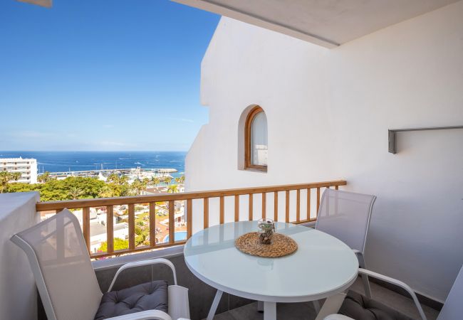 Apartment in Costa Adeje - LUXURY SAN EUGENIO OCEAN AND HARBOUR VIEW HOME by LOVETENERIFE Apartment in Costa Adeje - LUXURY SAN EUGENIO OCEAN AND HARBOUR VIEW HOME by LOVETENERIFE