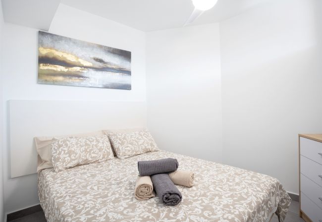 Apartment in Costa Adeje - LUXURY SAN EUGENIO OCEAN AND HARBOUR VIEW HOME by LOVETENERIFE Apartment in Costa Adeje - LUXURY SAN EUGENIO OCEAN AND HARBOUR VIEW HOME by LOVETENERIFE