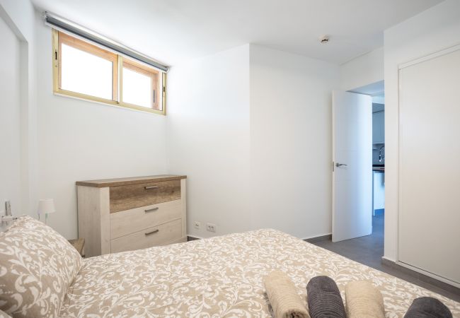 Apartment in Costa Adeje - LUXURY SAN EUGENIO OCEAN AND HARBOUR VIEW HOME by LOVETENERIFE Apartment in Costa Adeje - LUXURY SAN EUGENIO OCEAN AND HARBOUR VIEW HOME by LOVETENERIFE