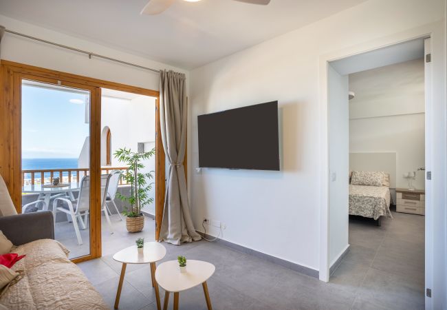 Apartment in Costa Adeje - LUXURY SAN EUGENIO OCEAN AND HARBOUR VIEW HOME by LOVETENERIFE Apartment in Costa Adeje - LUXURY SAN EUGENIO OCEAN AND HARBOUR VIEW HOME by LOVETENERIFE